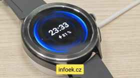 Nabíjení hodinek Xiaomi Watch 2 Pro by infoek.cz