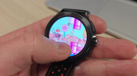 Hra Flappy Nyan v hodinkách Xiaomi Watch 2 Pro by infoek.cz