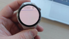 Prohlížeč Bromite v hodinách Huawei Watch 4 Pro by infoek.cz